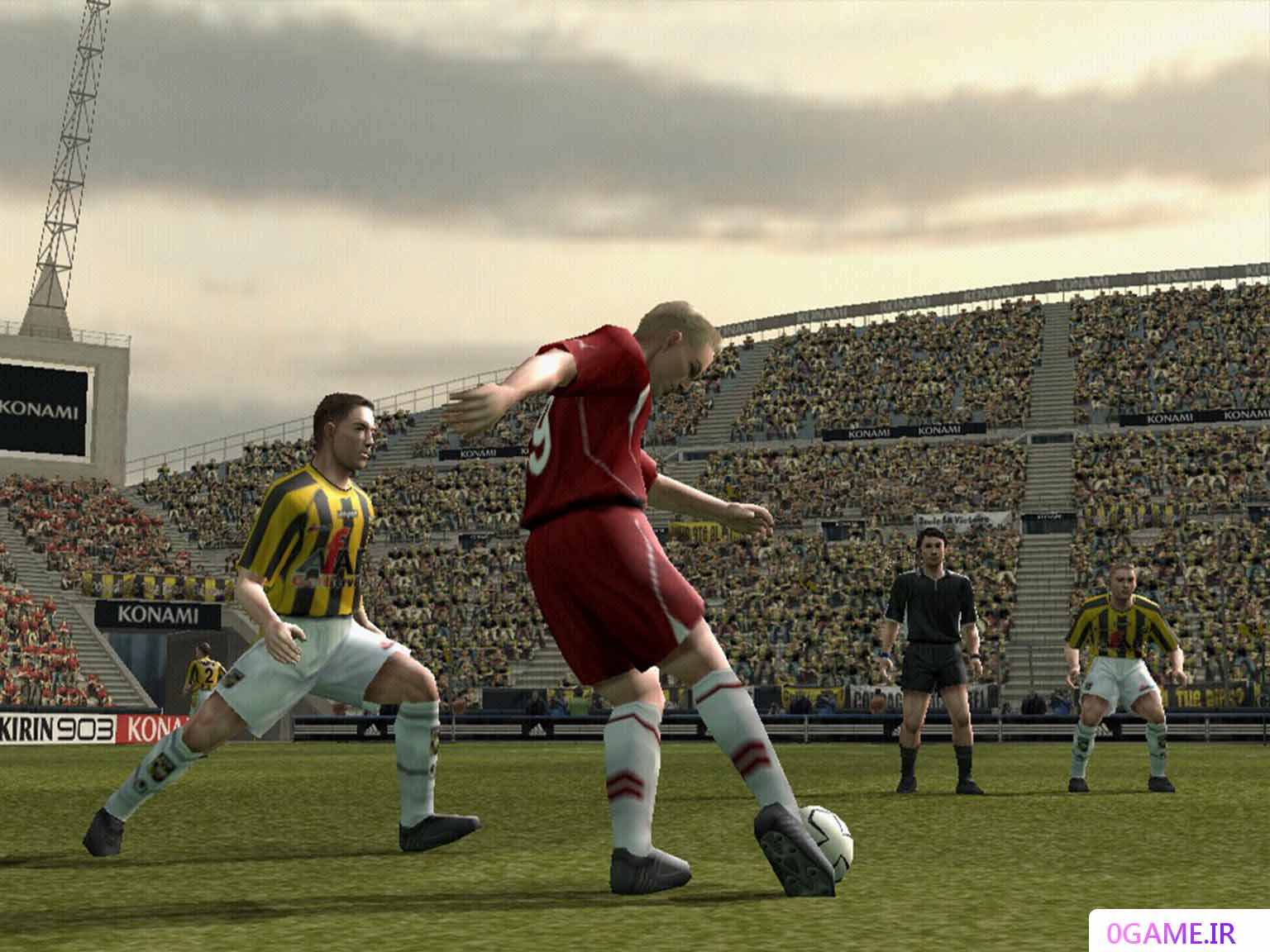 دانلود بازی فوتبال تکاملی حرفه‌ای 4 (Pro Evolution Soccer) نسخه کامل برای کامپیوتر